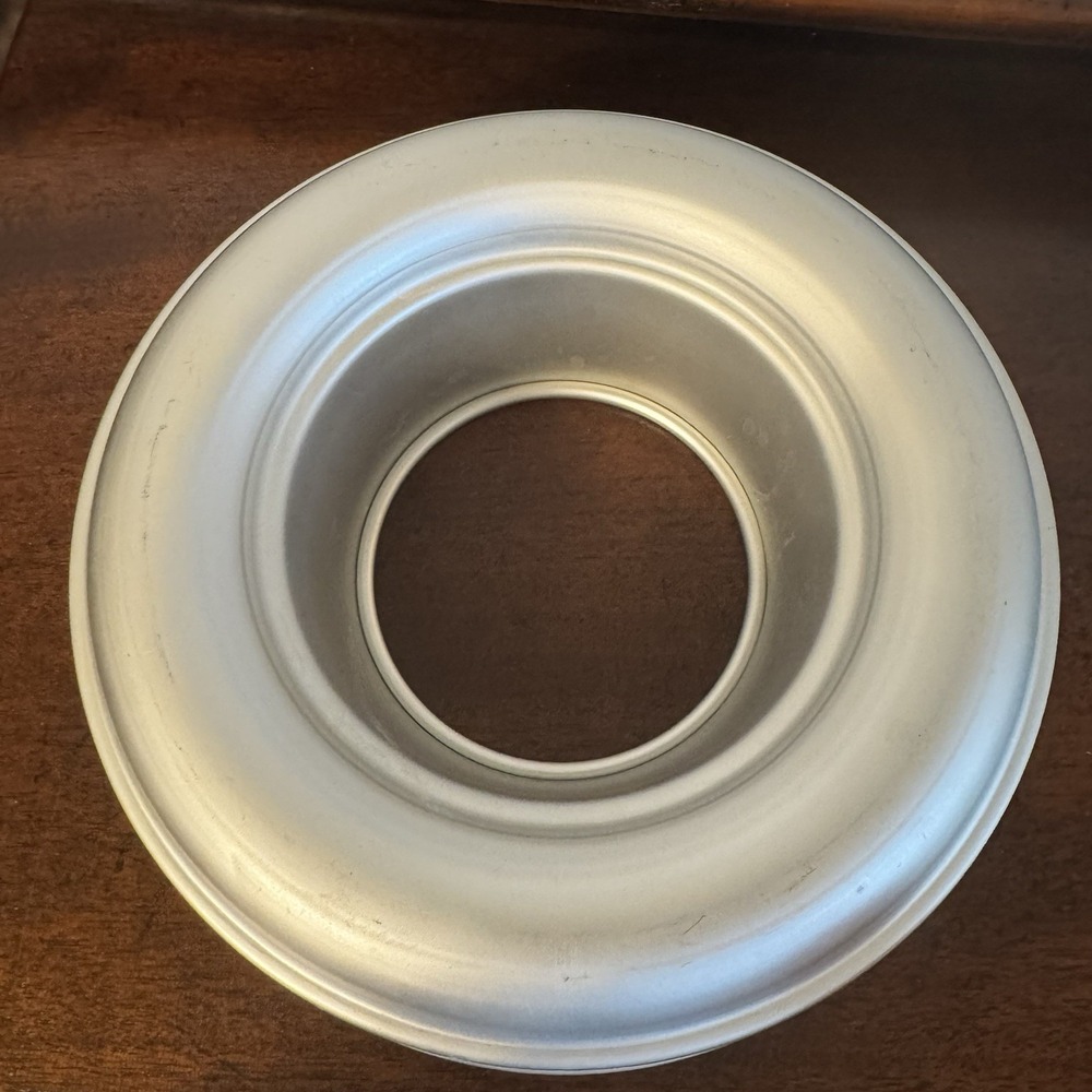9" MIRRO Aluminum Round 6.5 Cups Jello Mold Ice Ring 729 AM - Picture 4 of 7